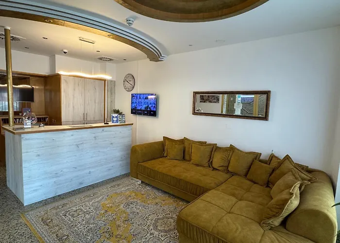 Kaiserhof Szálloda 4*